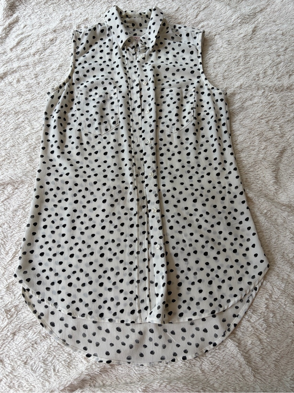 Merona Sleeveless White Blouse with Black Dot Print